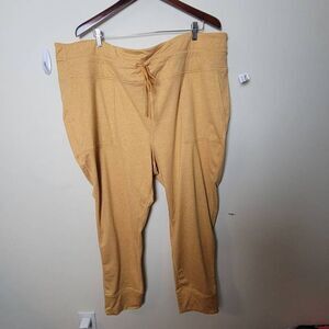 Old Navy Cozecore High Rise Ankle Legging Pants Womens Size 4X Yellow NWT